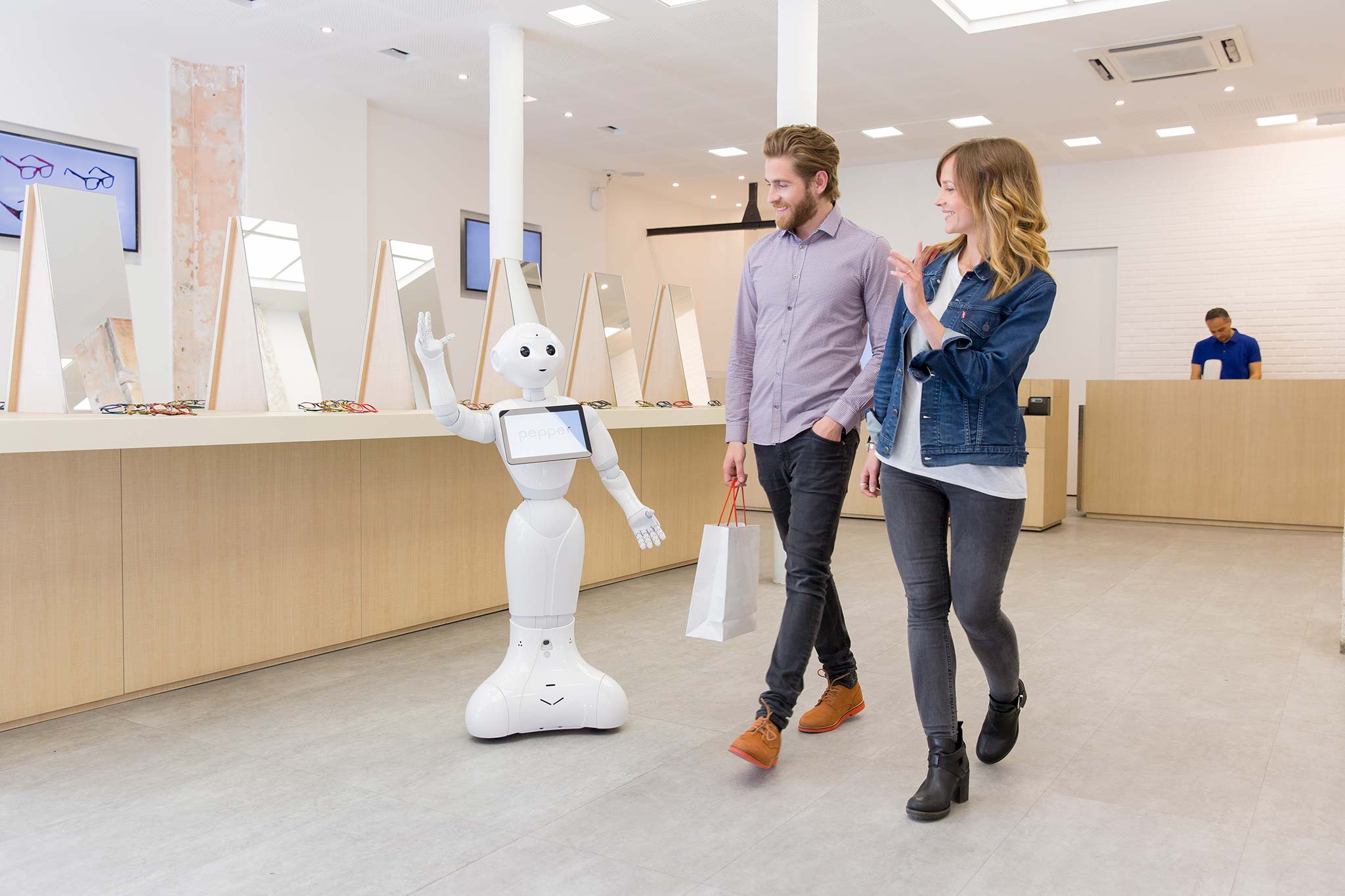 Humanoider Roboter - Pepper von SoftBank Robotics Humanoider Roboter - Pepper von SoftBank Robotics